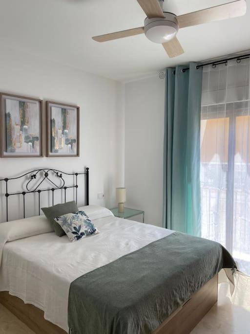 Beach And City Apartment A 50M De La Playa Fuengirola Esterno foto