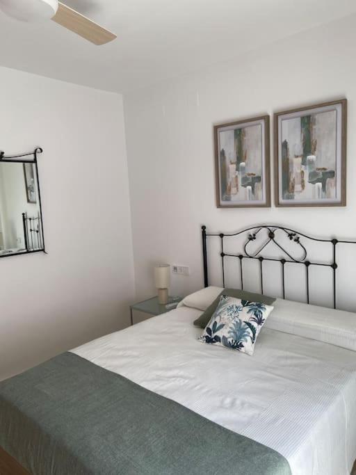 Beach And City Apartment A 50M De La Playa Fuengirola Esterno foto
