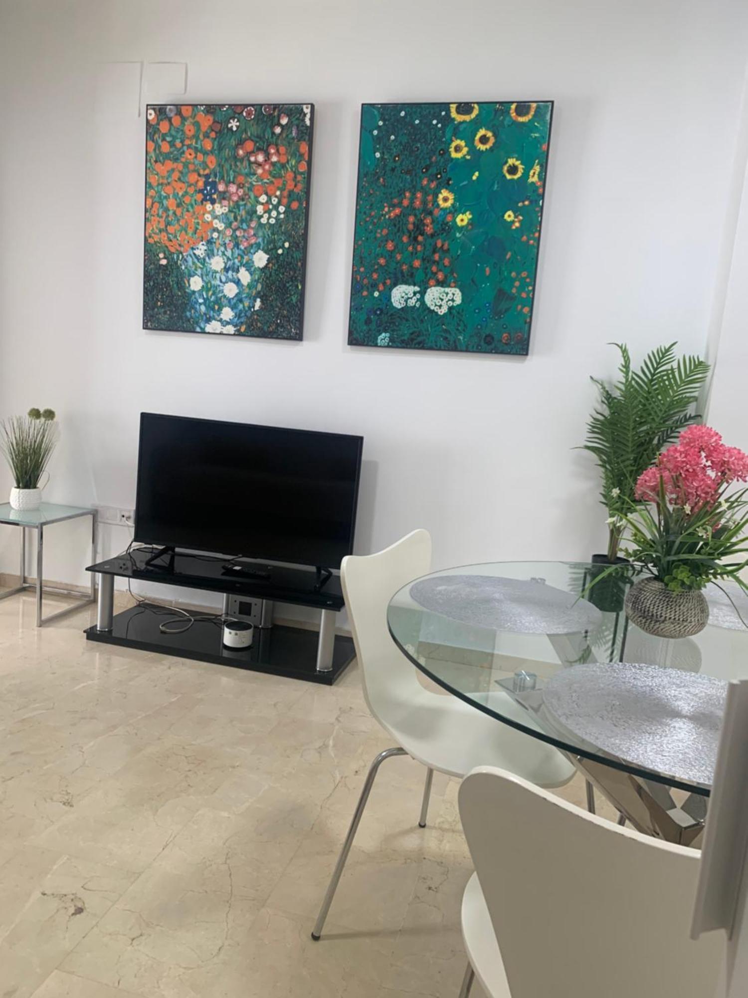 Beach And City Apartment A 50M De La Playa Fuengirola Esterno foto